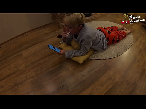 ❤️ Nora blondinka sesa velikega kurca in poskakuje na njem - analni seks Fuck video pri nas sl.watchhentai.ru ❤