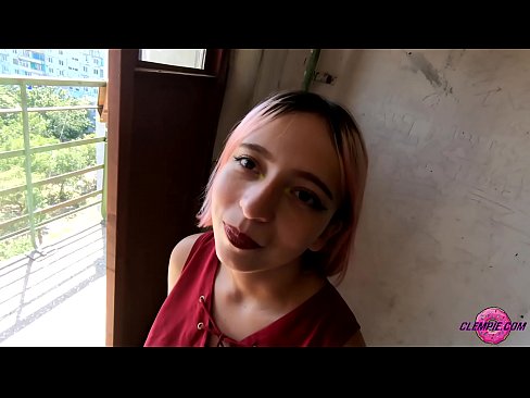 ❤️ Študentka čutno sesa neznanca v zaledju - sperma na njegovem obrazu Fuck video pri nas sl.watchhentai.ru ❤